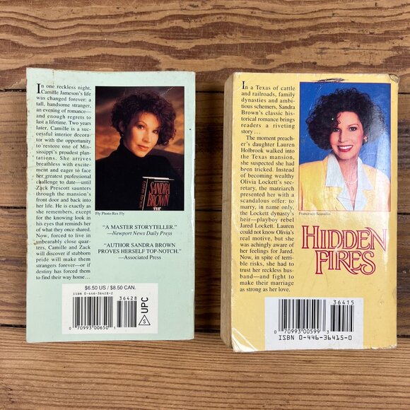 NYT Bestselling Author LOT OF 2 SANDRA BROWN ROMANCE NOVELS PAPERBACK - Picture 3 of 7